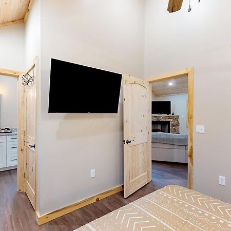 Nice Ash Cabin Bryson City Exterior foto