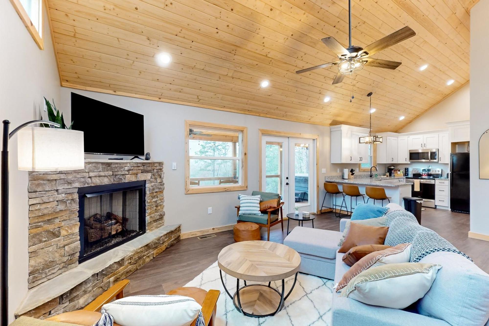 Nice Ash Cabin Bryson City Exterior foto